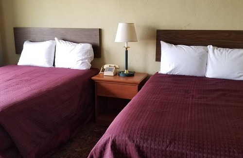 Myrtle Creek Hotel | Quick Stop Motel