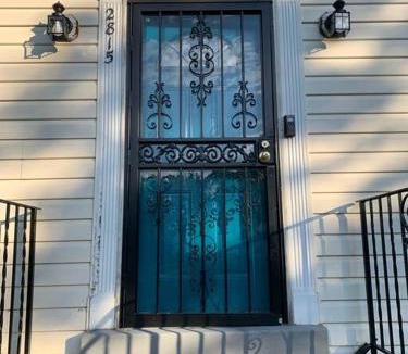 Oxon Hill-Glassmanor House | Quick Trip to DC and VA