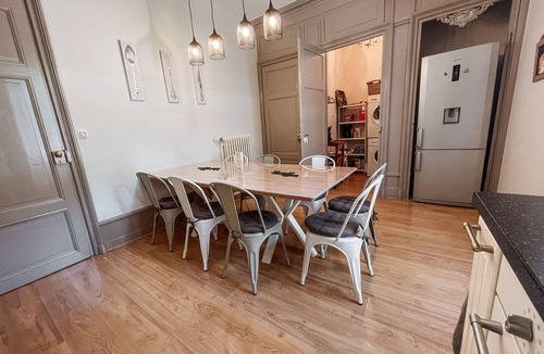 Bourg-de-Thizy Cottage | quidam - château de laforest