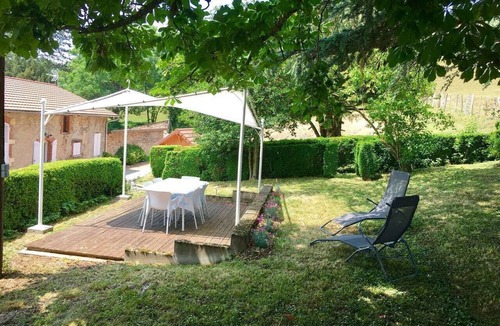 Bourg-de-Thizy Cottage | quidam - château de laforest