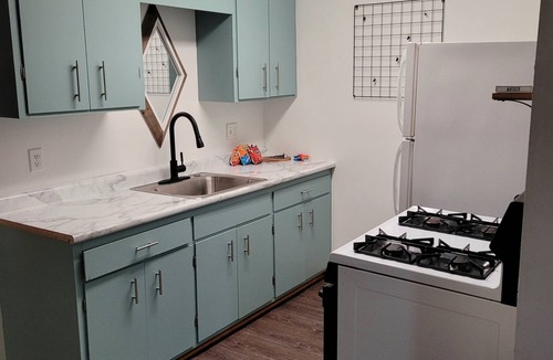 West Okoboji Apartment | Quiet 1 bedroom in Milford with King Bed