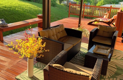 West Price Hill Apartment | Quiet 1 BR, Pet Friendly, 30+ Day Stay