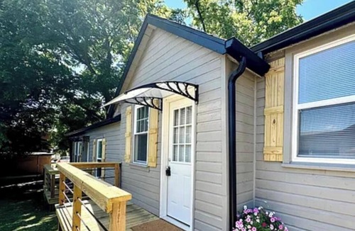 West Plains Apartment | Quiet 1BR Entire Home in W Plains