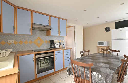 Blanzy House | Quiet 2-bedroom house