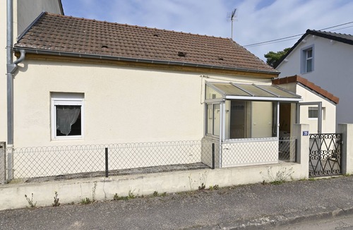 Blanzy House | Quiet 2-bedroom house