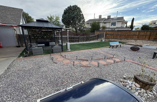 Taylor Ranch House | Quiet 2 bedroom in West Albuquerque close to grocery, parks, and hikes.