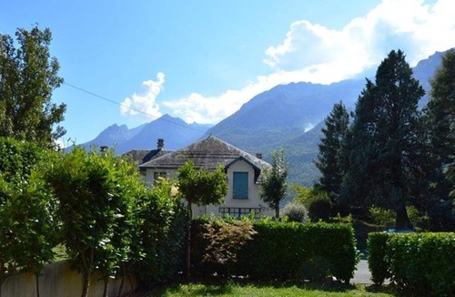 Esquieze-Sere Apartment | Quiet 2-BR Apartment, Sleeps 6, Garden, Parking