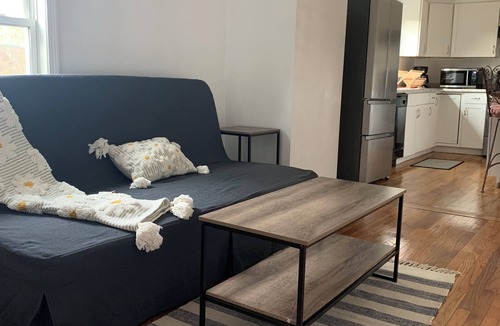 Cheshire Apartment | Quiet 2bd Townhome Apt with full kitchen, Cleaning fee waived.