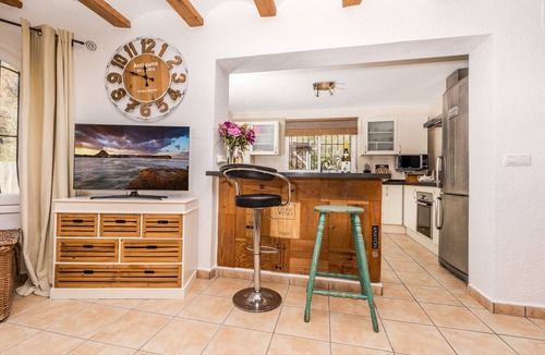 Costa Nova Villa | Quiet 3 Bedroom Family Villa