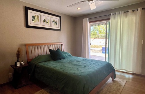 Downtown House | Quiet 3-bedroom house in Lincoln with pool