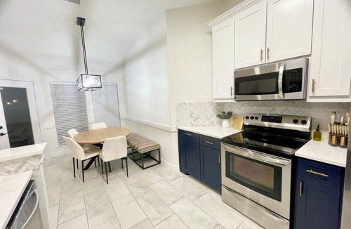 Rockwall House | Quiet 3-bedroom house in beautiful Rockwall near the Harbor