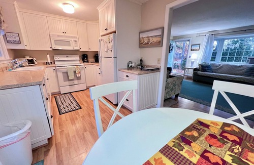 Northwest Harwich House | Quiet 3BR Ranch - Little Dog Friendly! (2033)