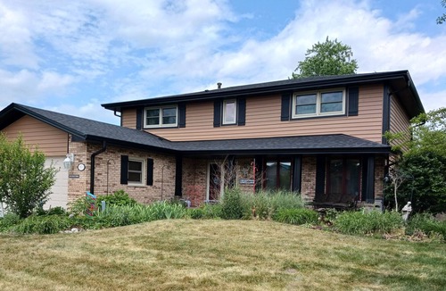 Homer Glen House | QUIET 4 BEDROOM HOME ON A CUL DE SAC