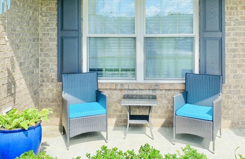 Murfreesboro House | Quiet 4 bedroom villa with tons of space
