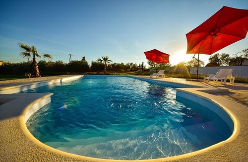 Tinj House | Quiet 5 Bedroom Villa near Biograd