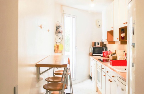 Quartier de la Salpetriere Apartment | Quiet 86m² apt with balconies & parking