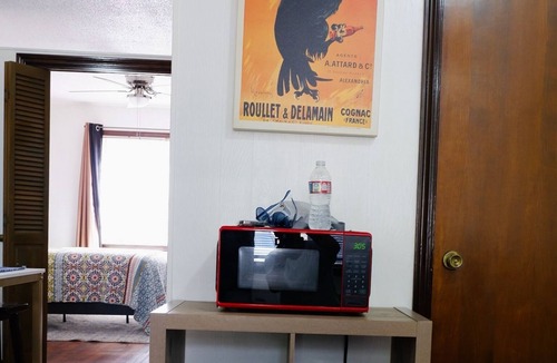 Alexandria Apartment | Quiet Acadian 1BR Retreat+Easy Parking by Ponytail