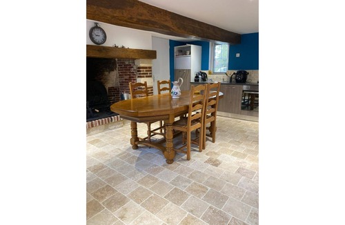 Rouge-Perriers House | Quiet accommodation with swimming pool in season