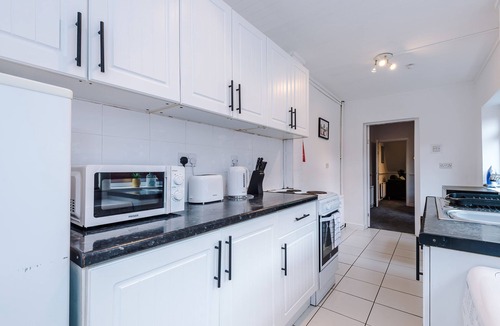 Latchford House | Quiet and Comfortable Home