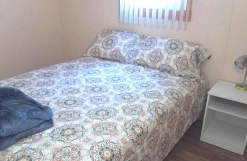 Myrtle Creek House | Quiet and Comfy (Zip Tye Ranch)