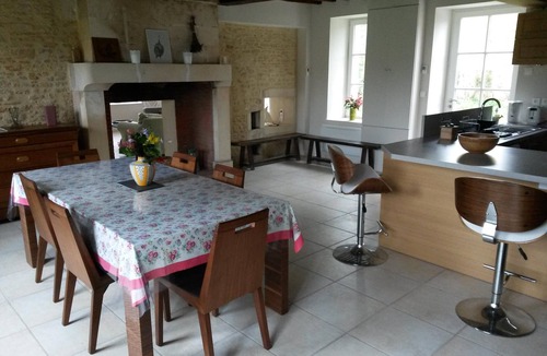 Saint-Contest House | quiet and spacious house near Caen and the landing beaches