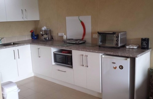 Baylys Beach Apartment | Quiet and spacious country apartment