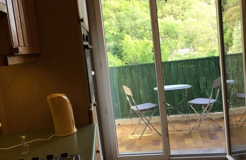 Digne-les-Bains Apartment | Quiet and sunny apartment ideal cures