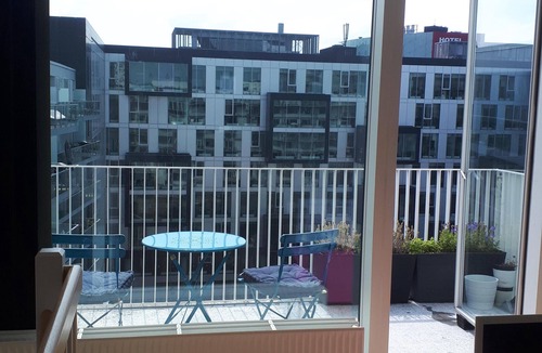 Amager Apartment | Quiet and sunny top floor apartment