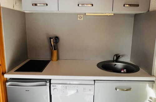 Demi-Quartier Apartment | Quiet and warm apartment