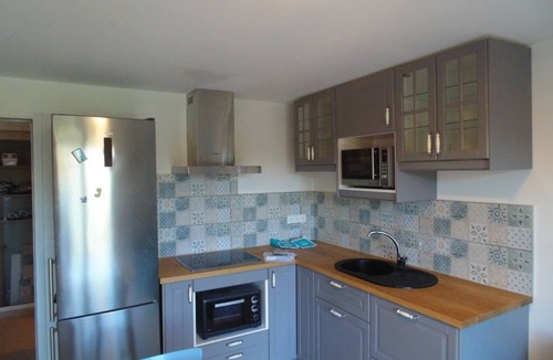 Lattes House | Quiet apartment CLIM private pool exclusive for travelers near BEACHES