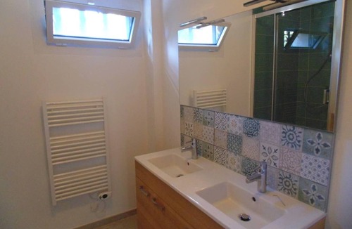 Lattes House | Quiet apartment CLIM private pool exclusive for travelers near BEACHES