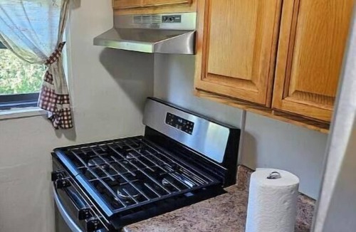 Bay Shore Apartment | Quiet apartment complex