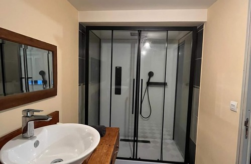 Raismes Apartment | Quiet apartment for rent