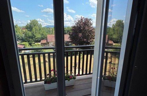 Bertrichamps Apartment | Quiet apartment in the countryside 15 minutes from Lake Pierre Percée