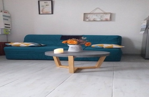 Le Fidelaire Apartment | Quiet apartment in the heart of a Normandy village