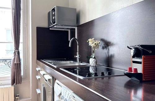 Saint-Gervais Apartment | Quiet Apartment in Le Marais