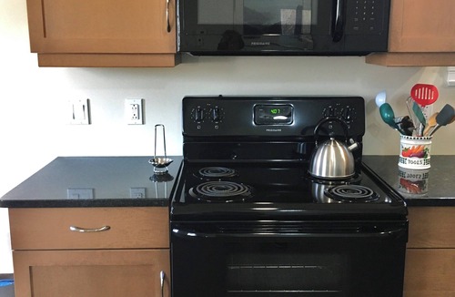 Sackville Apartment | Quiet Apartment in Town Limits with Country Views