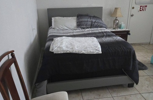 Barrett Apartment | Quiet Apartment