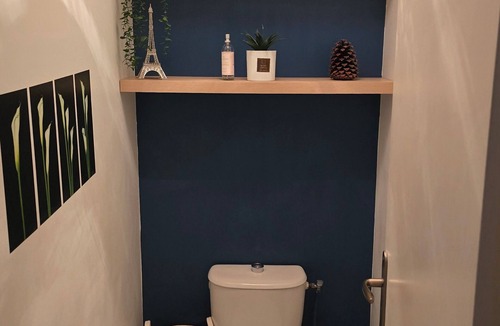 Chateauroux Apartment | Quiet apartment with balcony