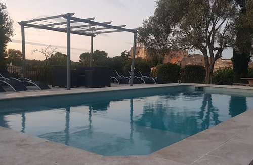 Montbazin Apartment | QUIET APARTMENT WITH POOL IN PRIVATE GROUNDS