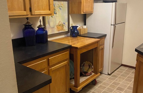 Sunriver Apartment | Quiet apt-cabin on Deschutes River