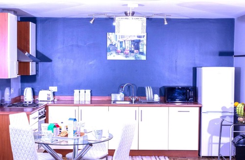 Coventry City Centre House | Quiet Area