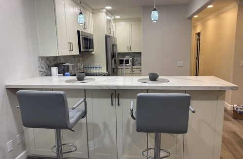 Concord Condo | Quiet area in the Four Corners