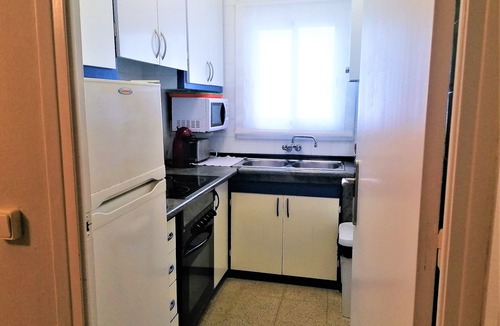 El Mas Oliva Apartment | QUIET AREA TO RIDE A BIKE, GO TO THE POOL