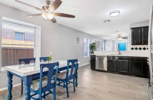 Austin House | Quiet Austin Stay Near Tech and Shopping