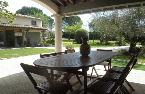 Les Mages Cottage | Quiet, authentic and refined Provencal farmhouse in the Gars