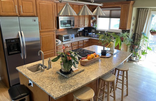 Canterberry Crossing House | Quiet Bedroom, private detached bathroom