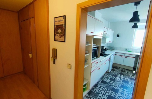 Mulhouse Apartment | : -) Quiet - Bright - Spacious - Welcoming