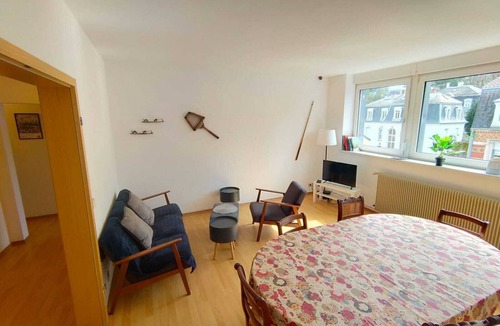 Mulhouse Apartment | : -) Quiet - Bright - Spacious - Welcoming