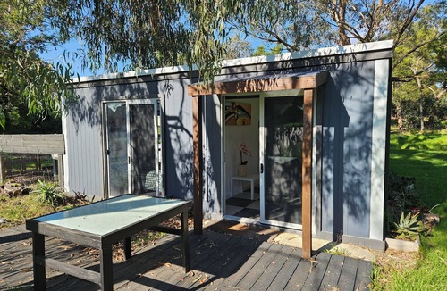 Pearcedale Cabin | Quiet Cabin in the Forest